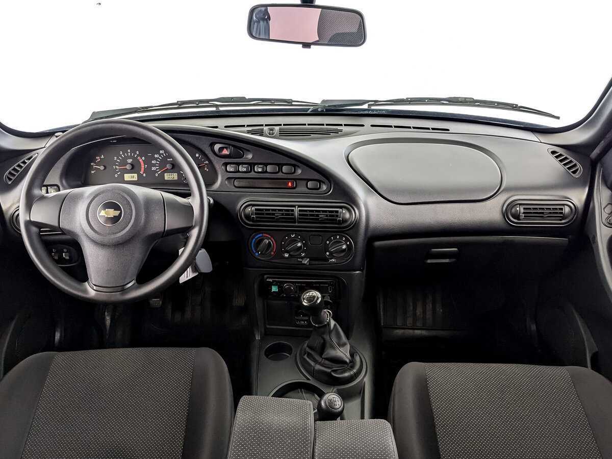 Шевроле Нива б/у, 2017, Механическая. Фото: #11