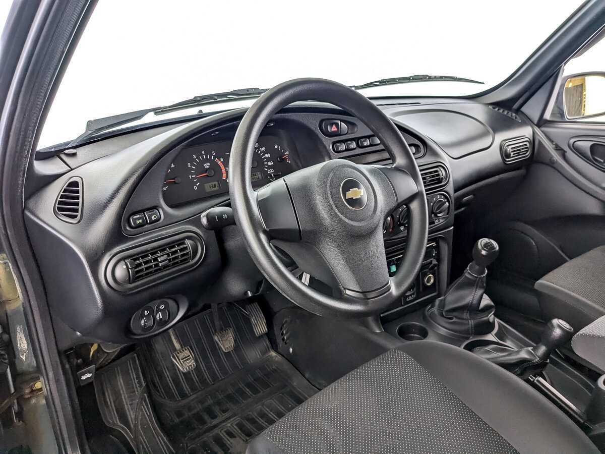 Шевроле Нива б/у, 2017, Механическая. Фото: #13