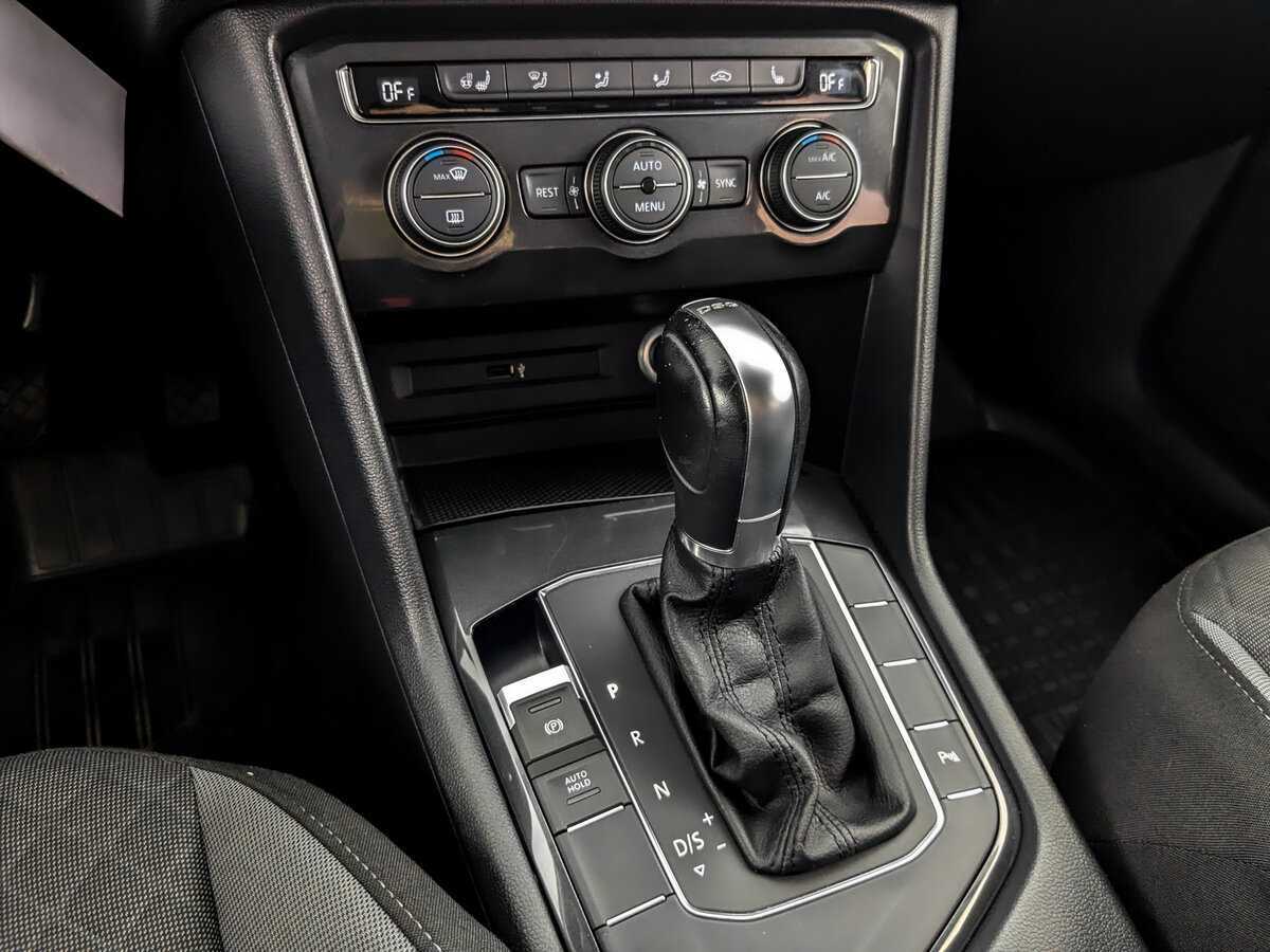 Фольксваген Тигуан б/у, 2017, Роботизированная. Фото: #19