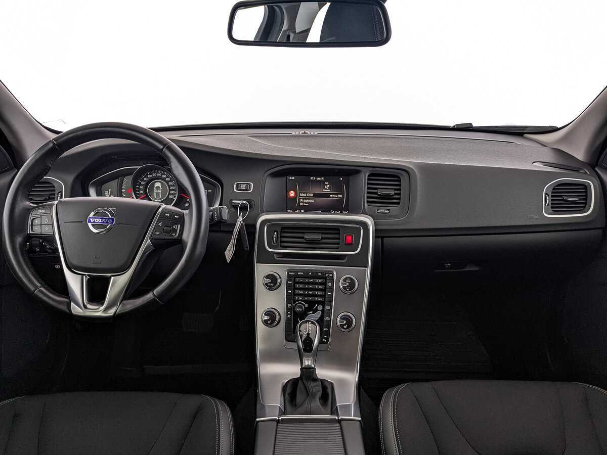 Вольво С60 б/у, 2017, Автоматическая. Фото: #9