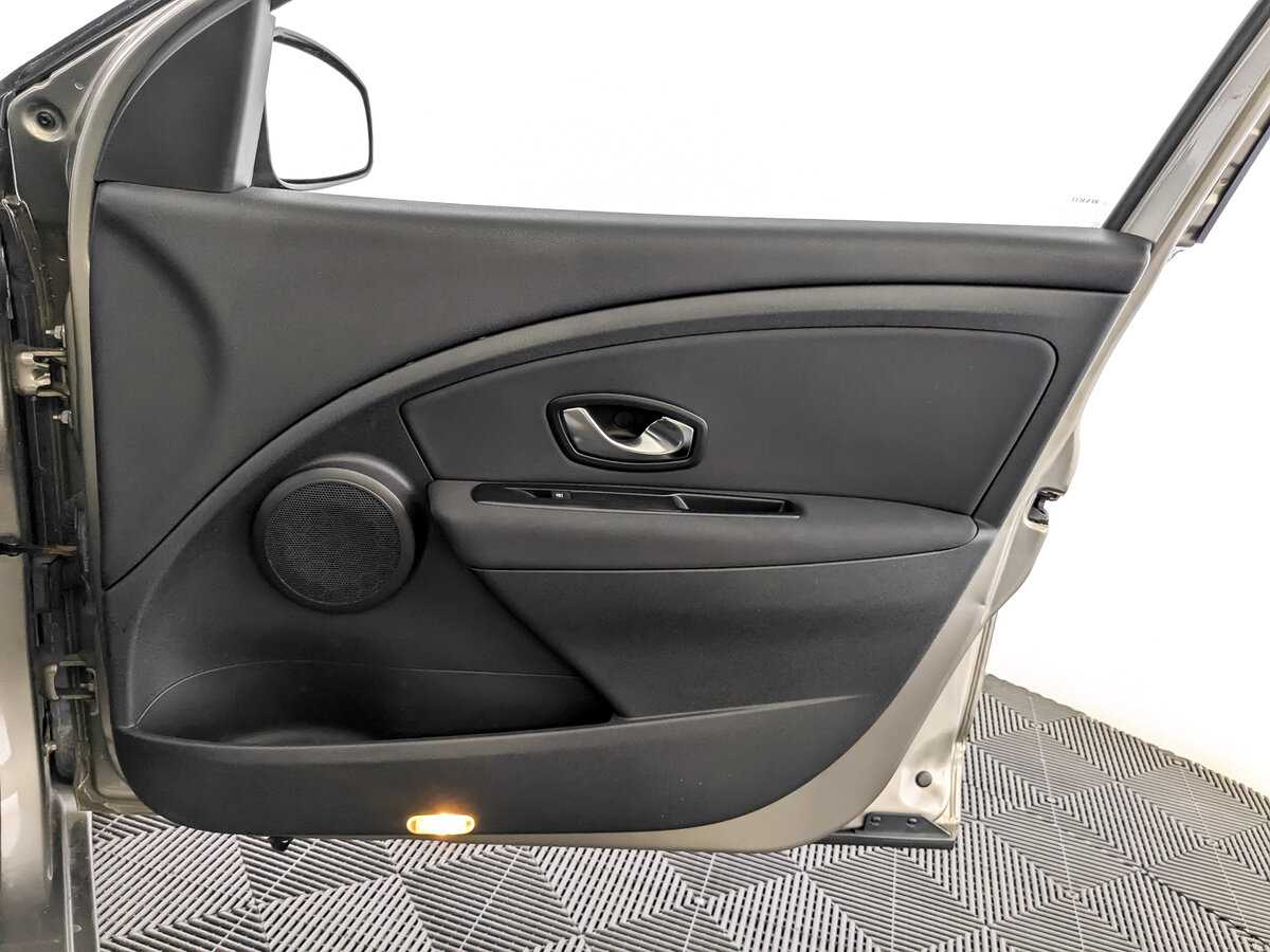 Рено Флюенс б/у, 2012, Автоматическая. Фото: #19