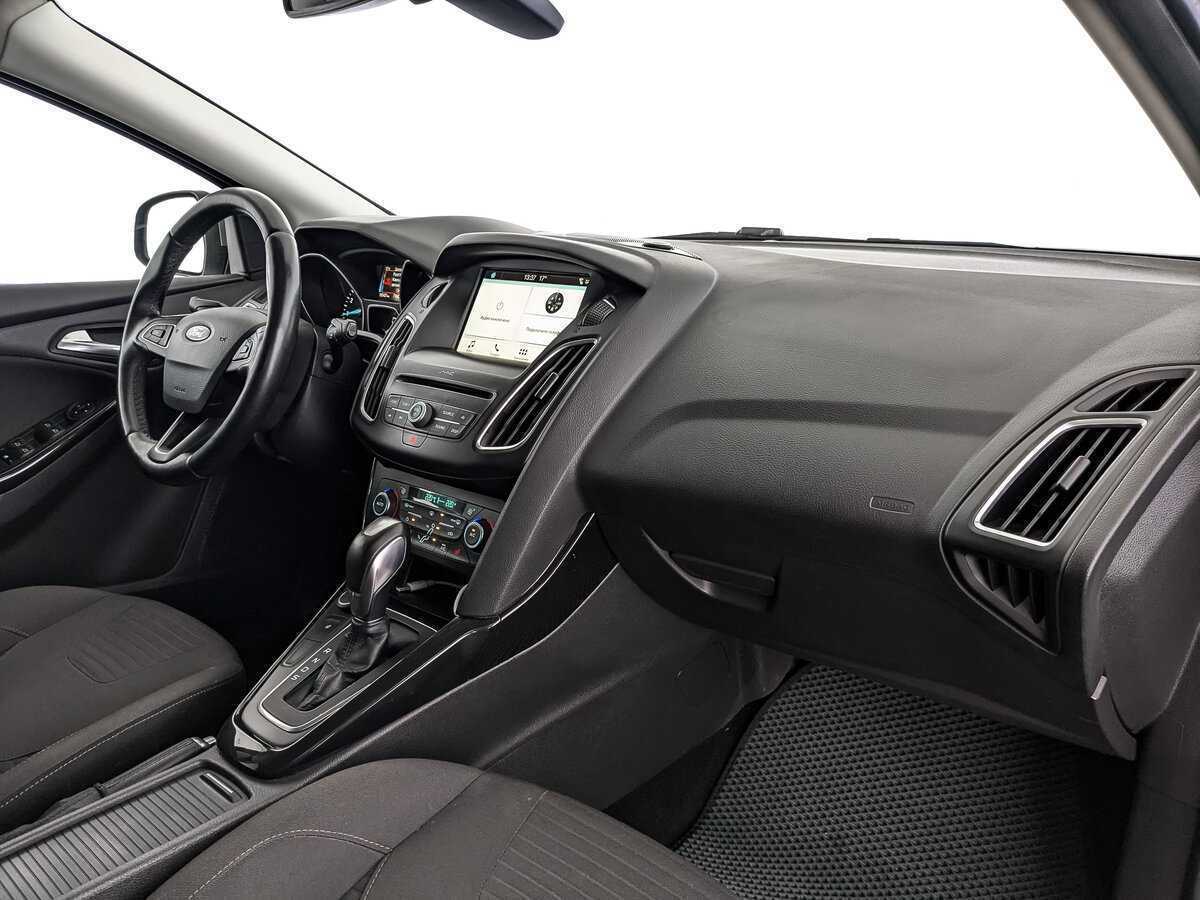 Форд Фокус б/у, 2017, Автоматическая. Фото: #8