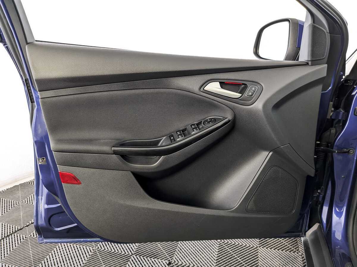 Форд Фокус б/у, 2017, Автоматическая. Фото: #14