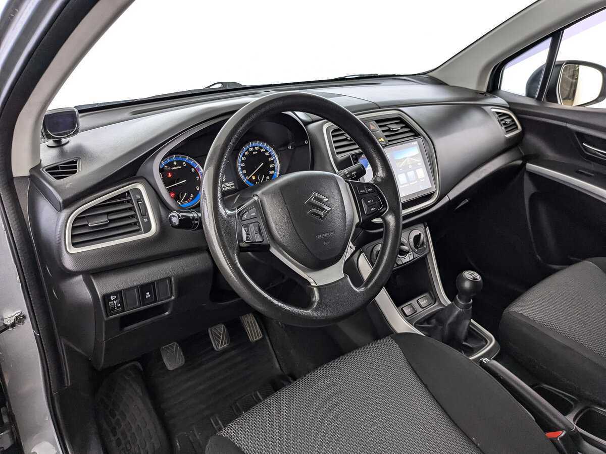 Сузуки С-Икс4 б/у, 2014, Механическая. Фото: #10