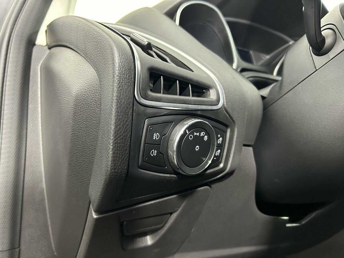 Форд Фокус б/у, 2014, Роботизированная. Фото: #8