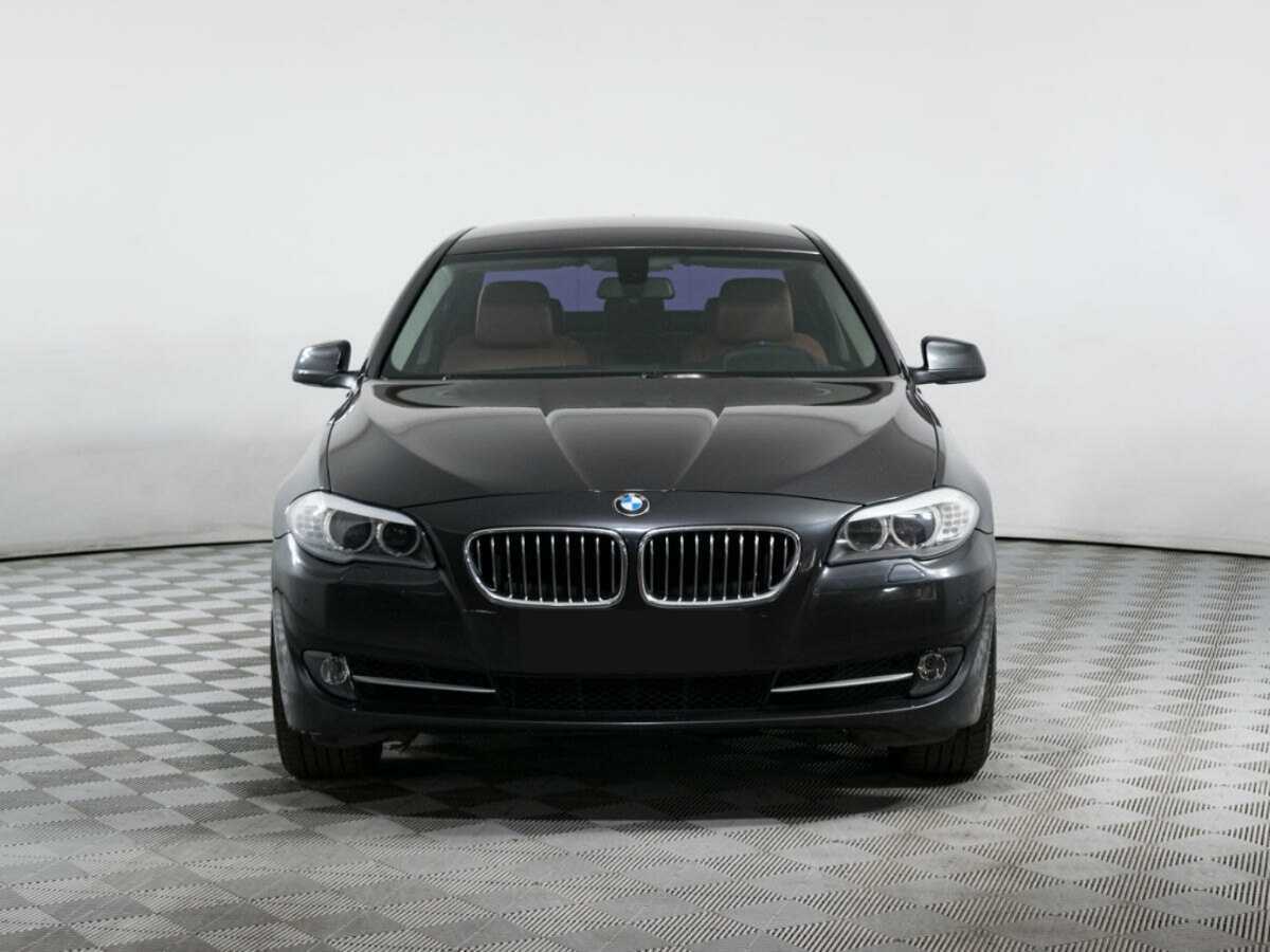 БМВ 5 серии б/у, 2013, Автоматическая. Фото: #1