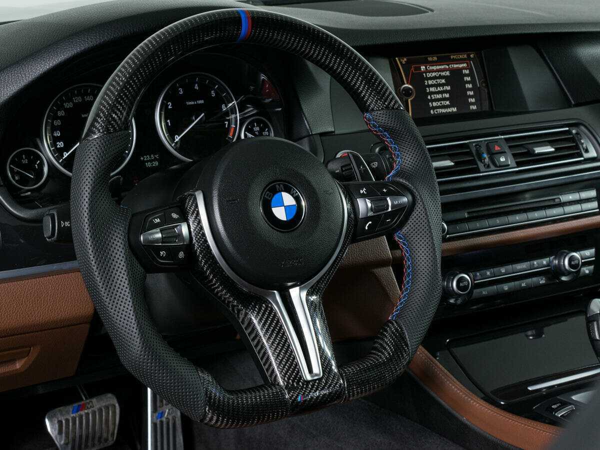 БМВ 5 серии б/у, 2013, Автоматическая. Фото: #9