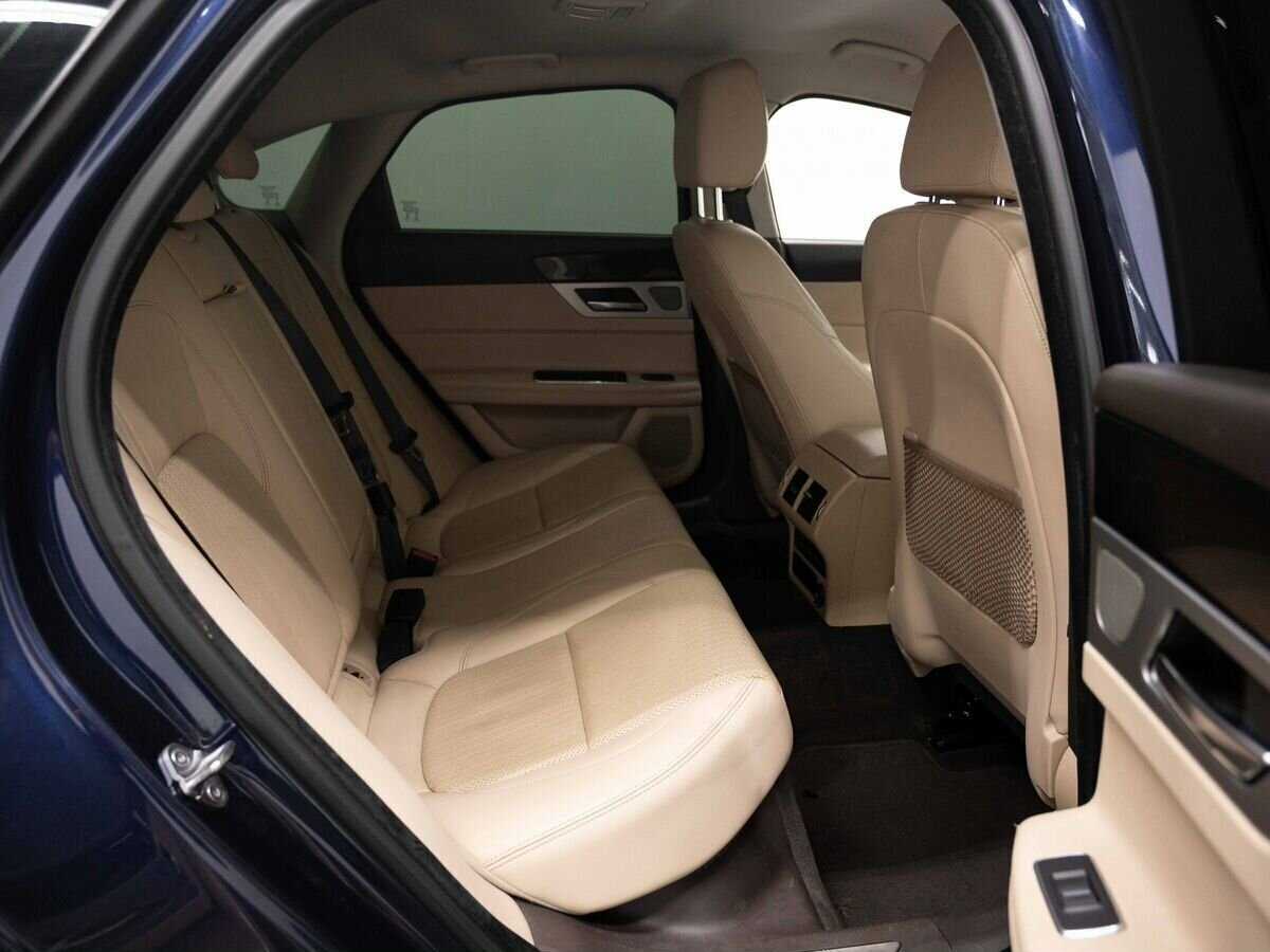 Ягуар ИксФ б/у, 2017, Автоматическая. Фото: #11