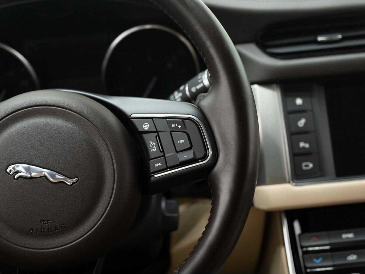 Ягуар ИксФ б/у, 2017, Автоматическая. Фото: #18