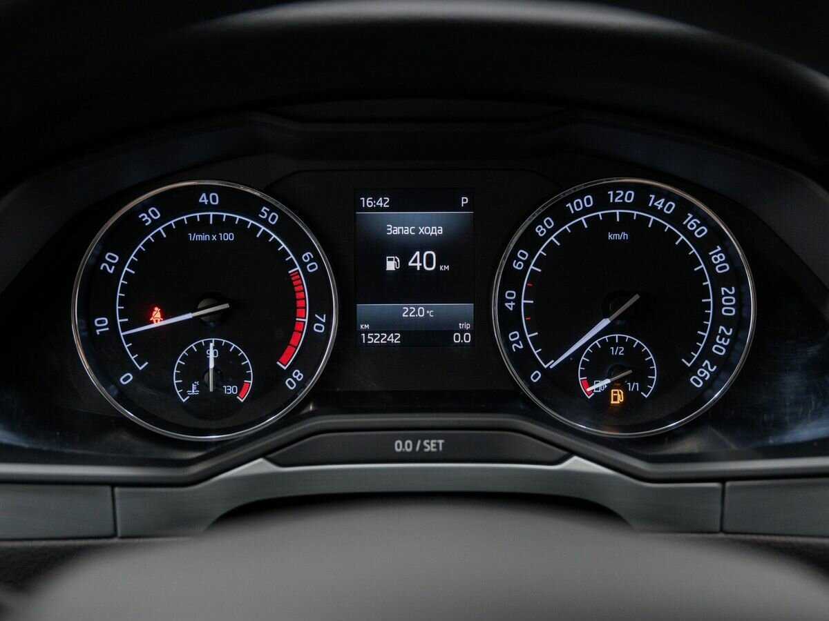 Шкода Суперб б/у, 2018, Роботизированная. Фото: #23