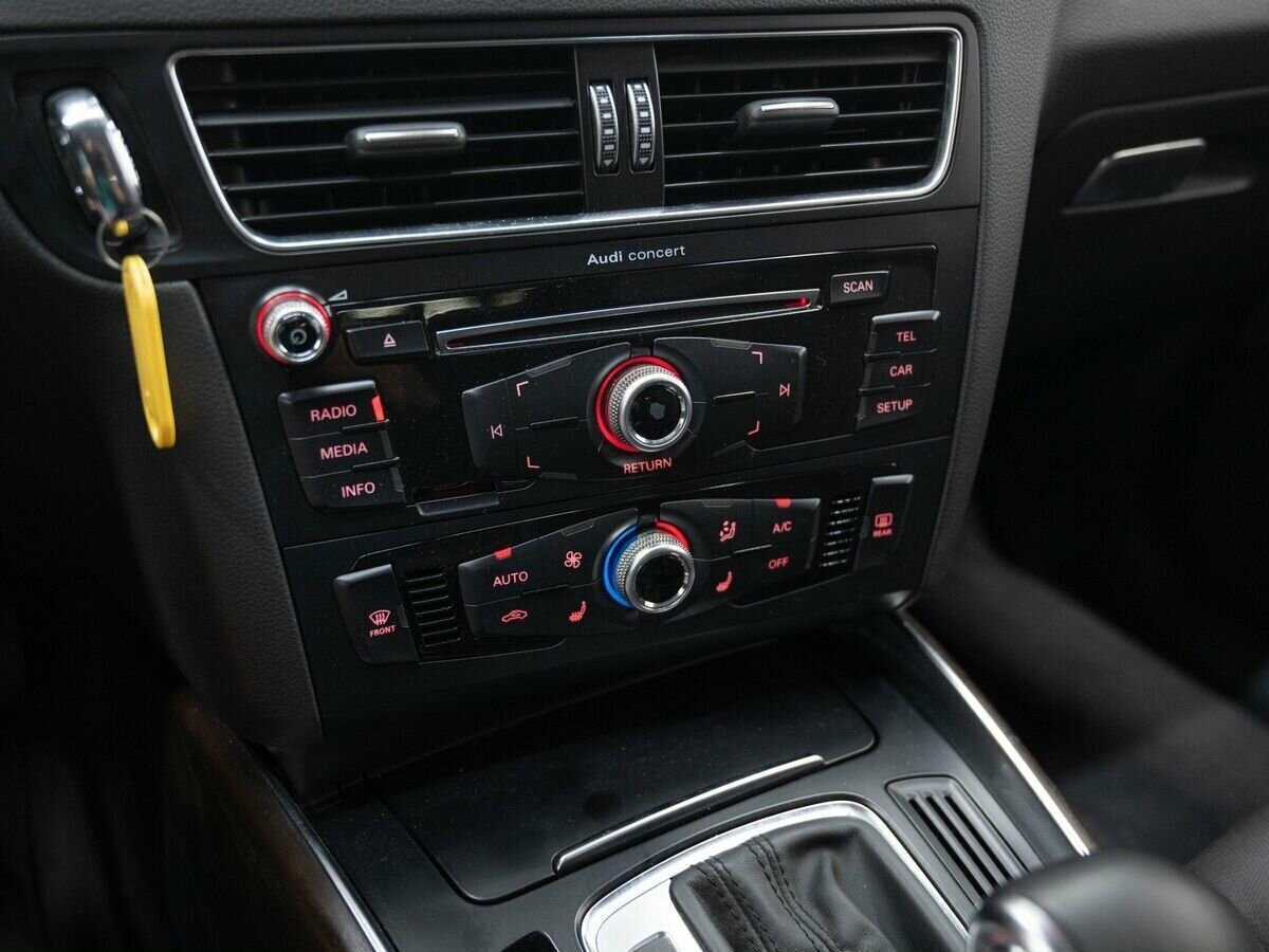 Ауди К5 б/у, 2015, Роботизированная. Фото: #17