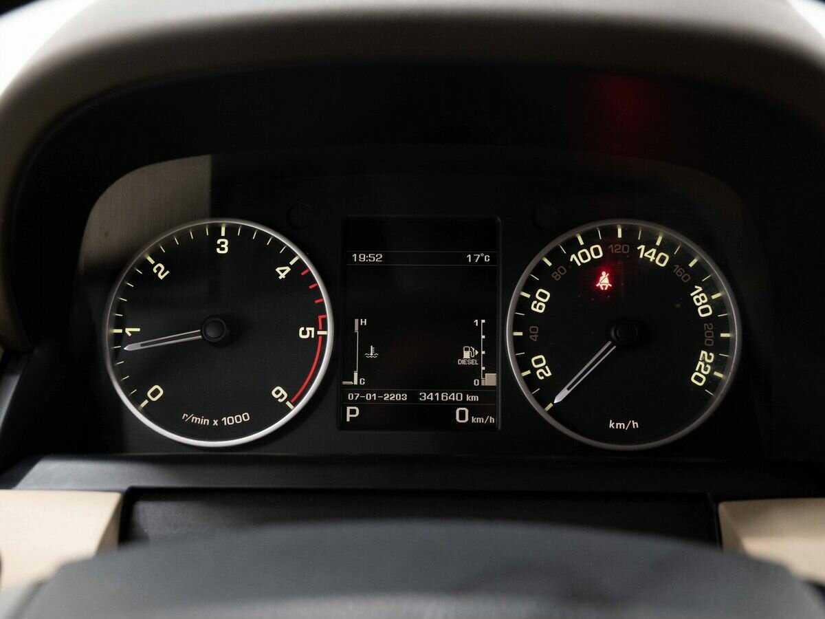 Лэнд Ровер Дискавери б/у, 2014, Автоматическая. Фото: #17