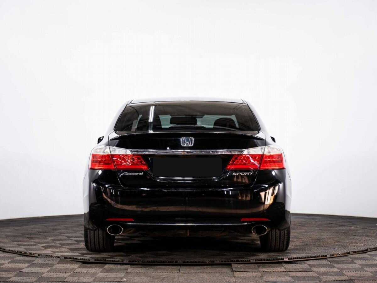 Хонда Аккорд б/у, 2013, Автоматическая. Фото: #4