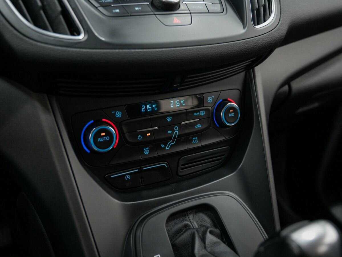 Форд Ц-Макс б/у, 2017, Роботизированная. Фото: #17