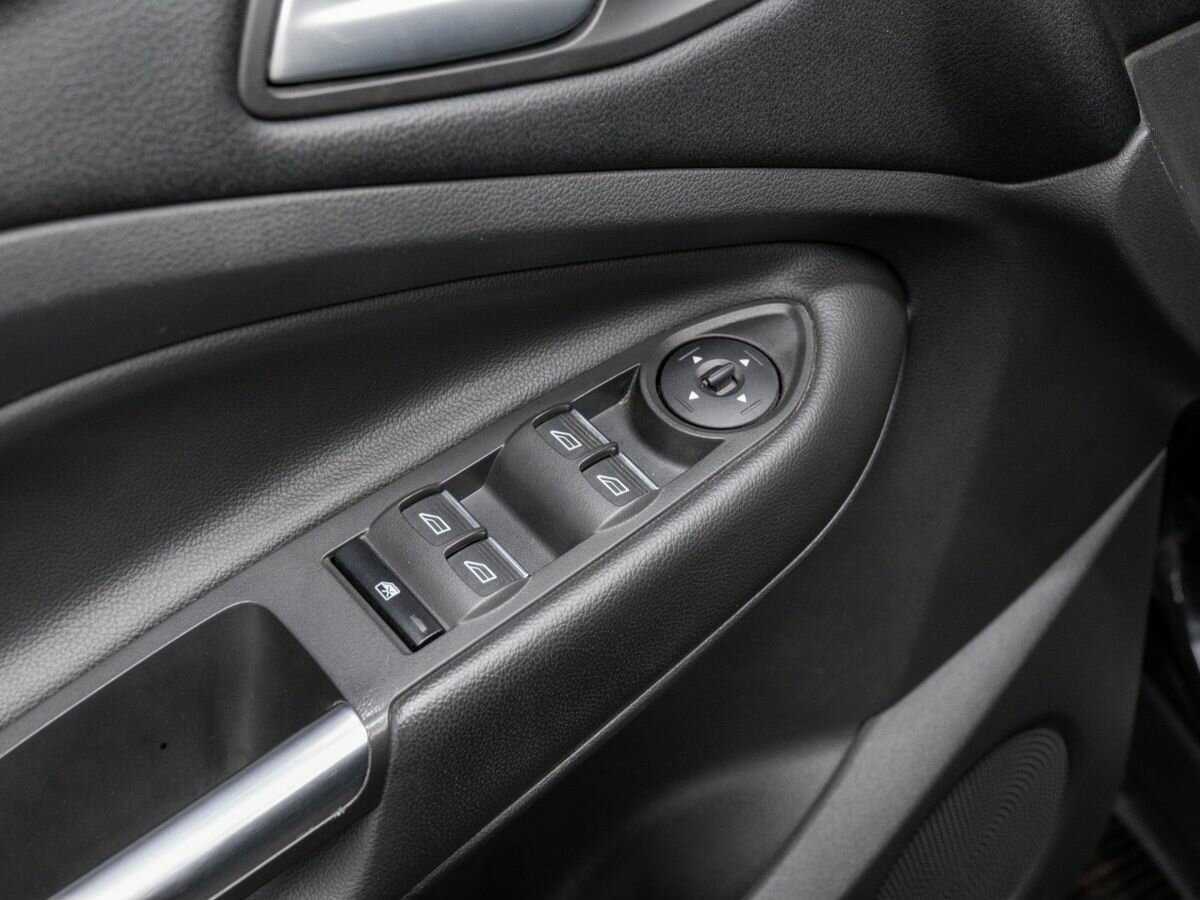 Форд Куга б/у, 2016, Автоматическая. Фото: #14