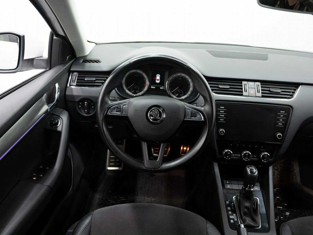 Шкода Октавия б/у, 2017, Роботизированная. Фото: #14