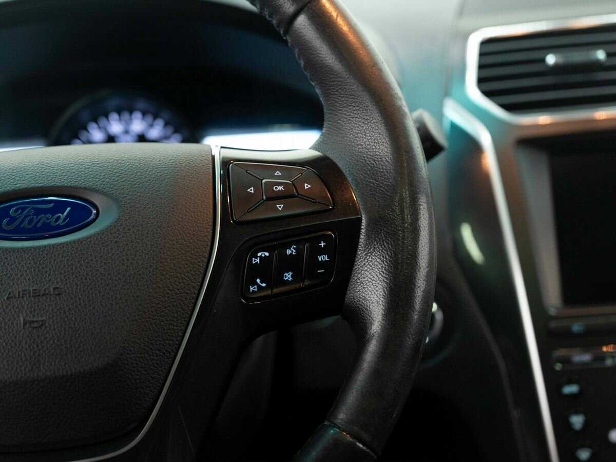 Форд Експлорер б/у, 2016, Автоматическая. Фото: #16