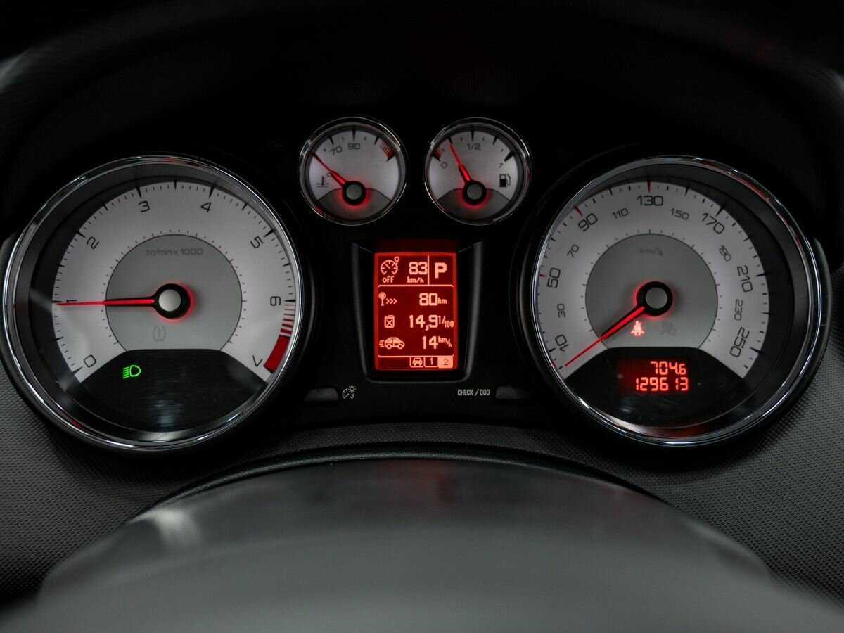 Пежо 408 б/у, 2017, Автоматическая. Фото: #18