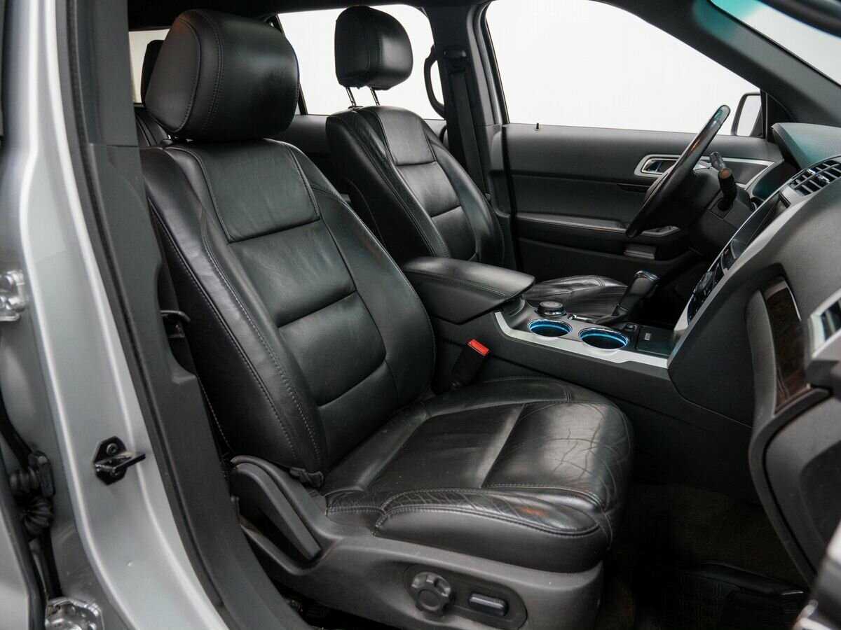 Форд Експлорер б/у, 2013, Автоматическая. Фото: #7