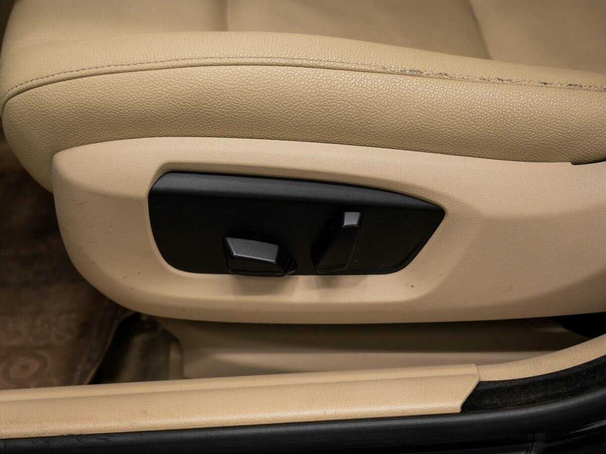 БМВ 5 серии б/у, 2014, Автоматическая. Фото: #14