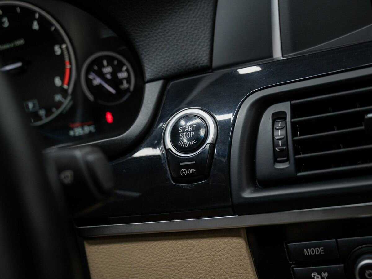 БМВ 5 серии б/у, 2014, Автоматическая. Фото: #20