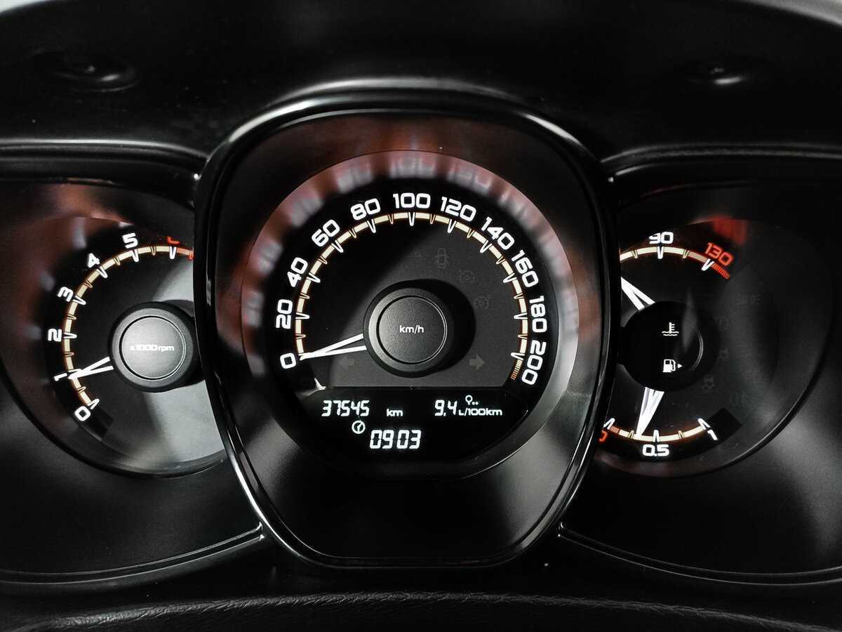 Лада (ВАЗ) Веста б/у, 2019, Механическая. Фото: #10