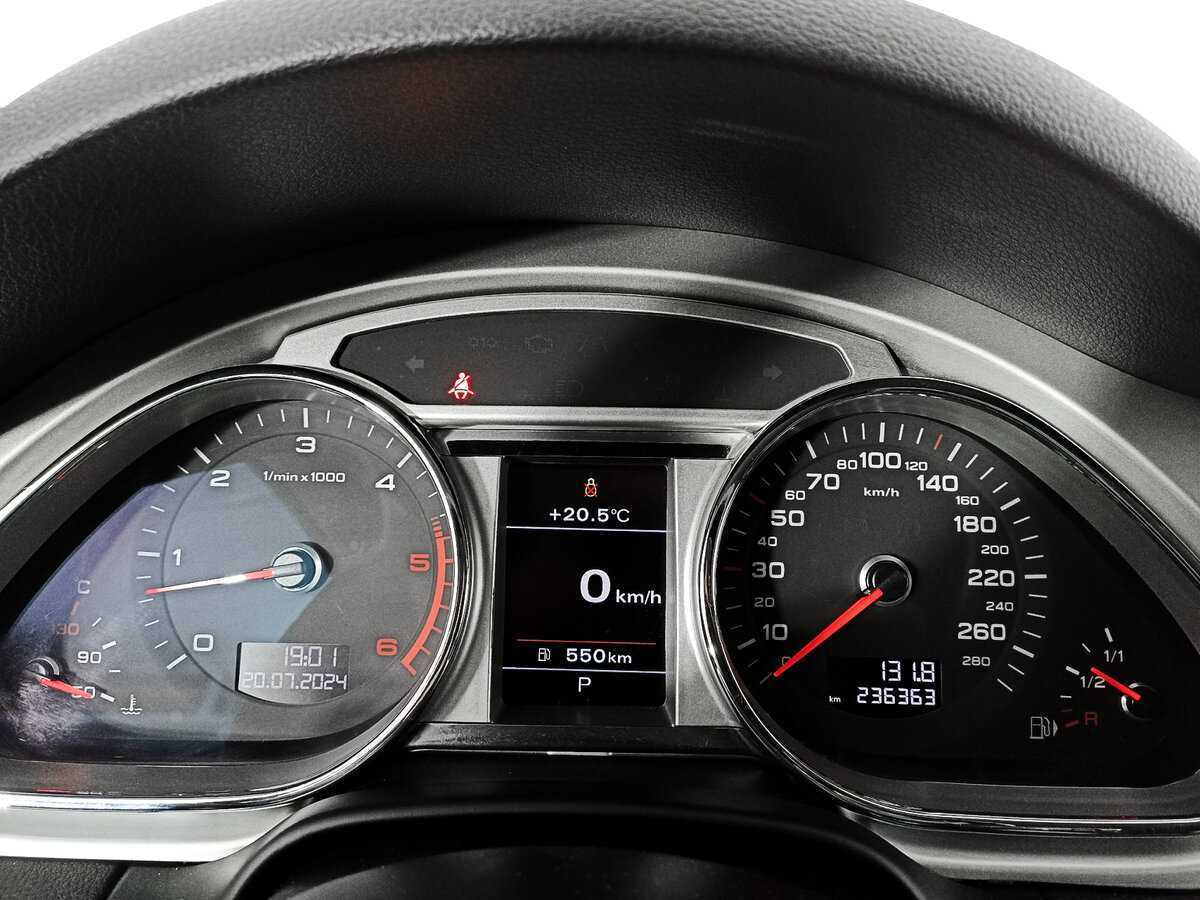 Ауди К7 б/у, 2015, Автоматическая. Фото: #7