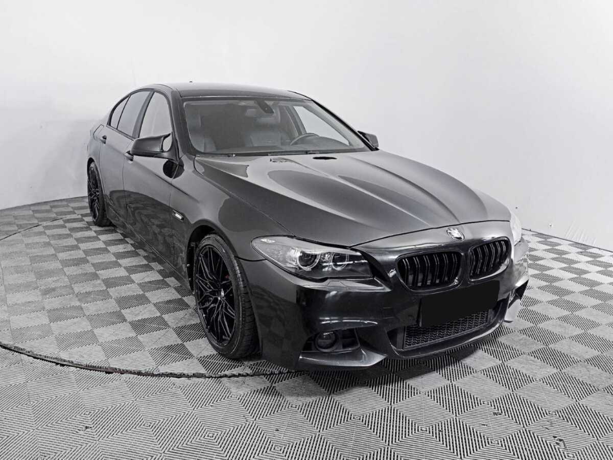 БМВ 5 серии б/у, 2012, Автоматическая. Фото: #2