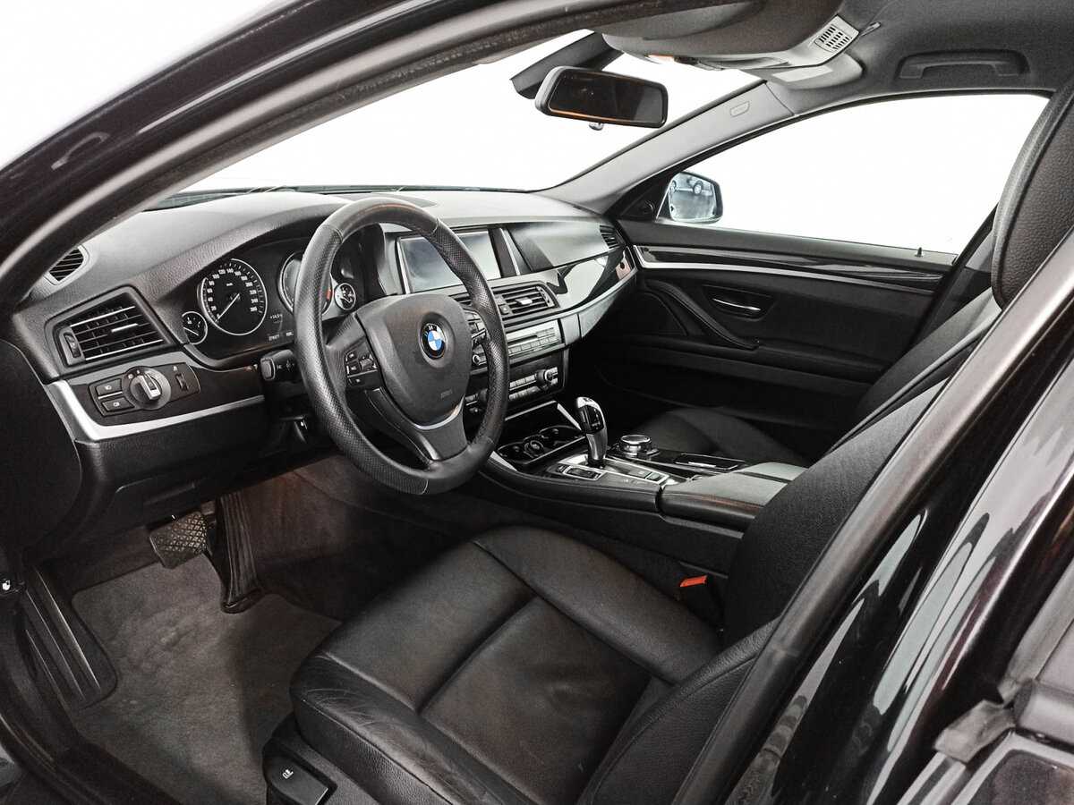 БМВ 5 серии б/у, 2012, Автоматическая. Фото: #11