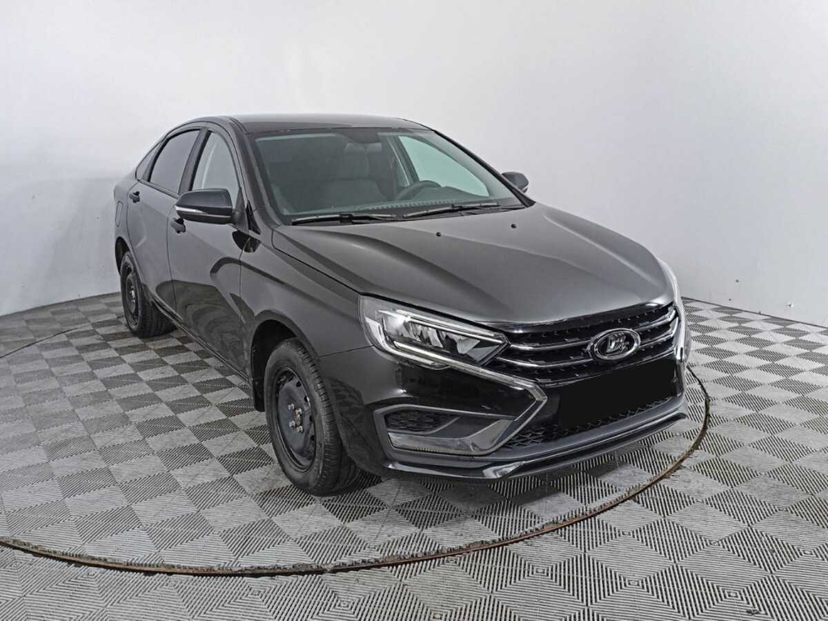 Лада (ВАЗ) Веста б/у, 2023, Механическая. Фото: #2