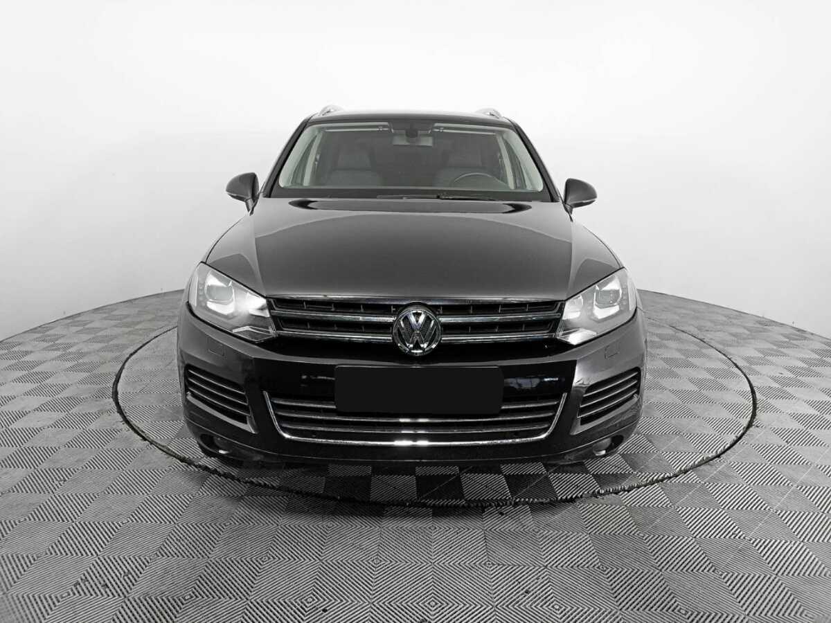 Фольксваген Туарег б/у, 2013, Автоматическая. Фото: #1