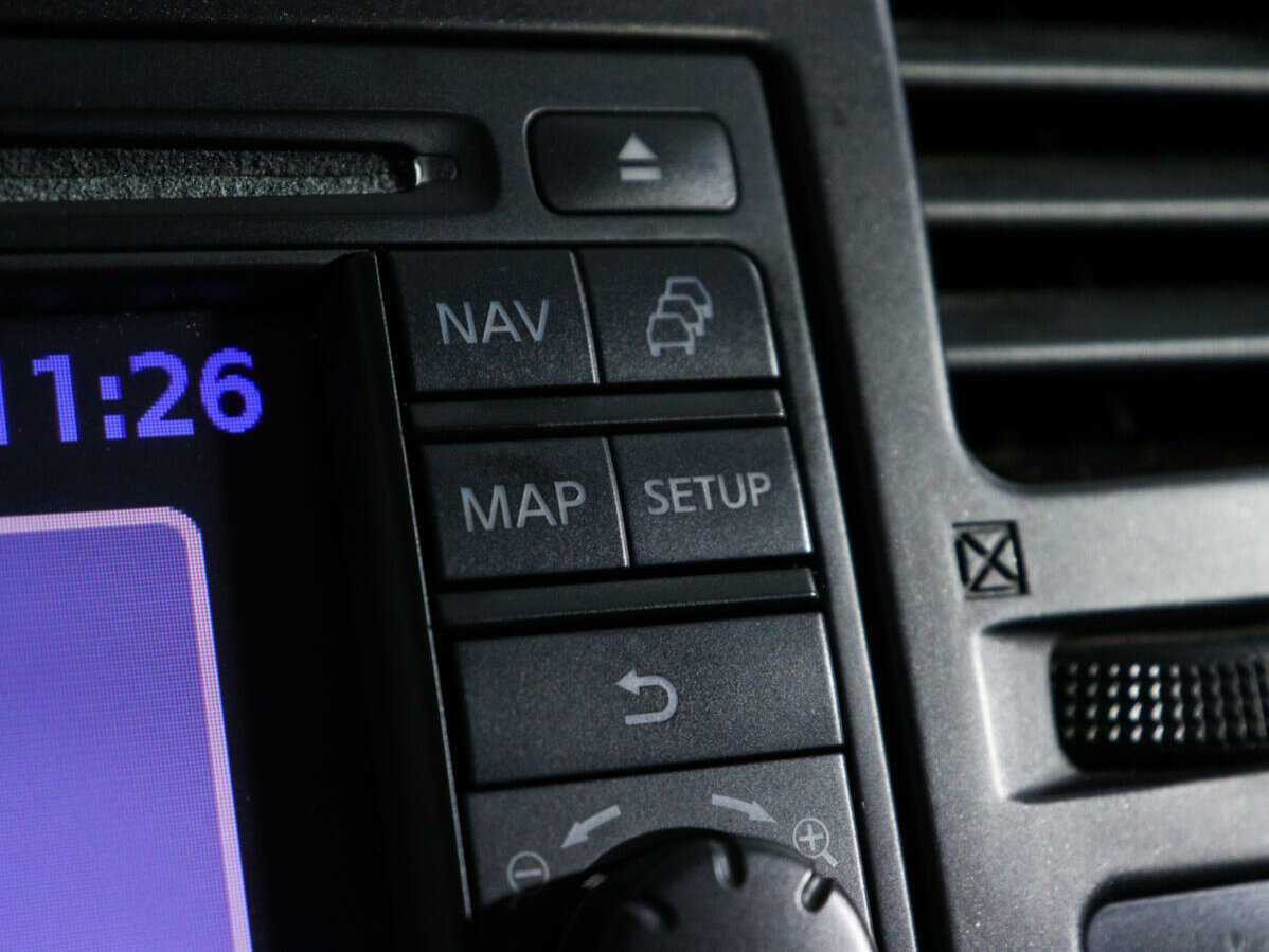 Ниссан Тиида б/у, 2013, Автоматическая. Фото: #15