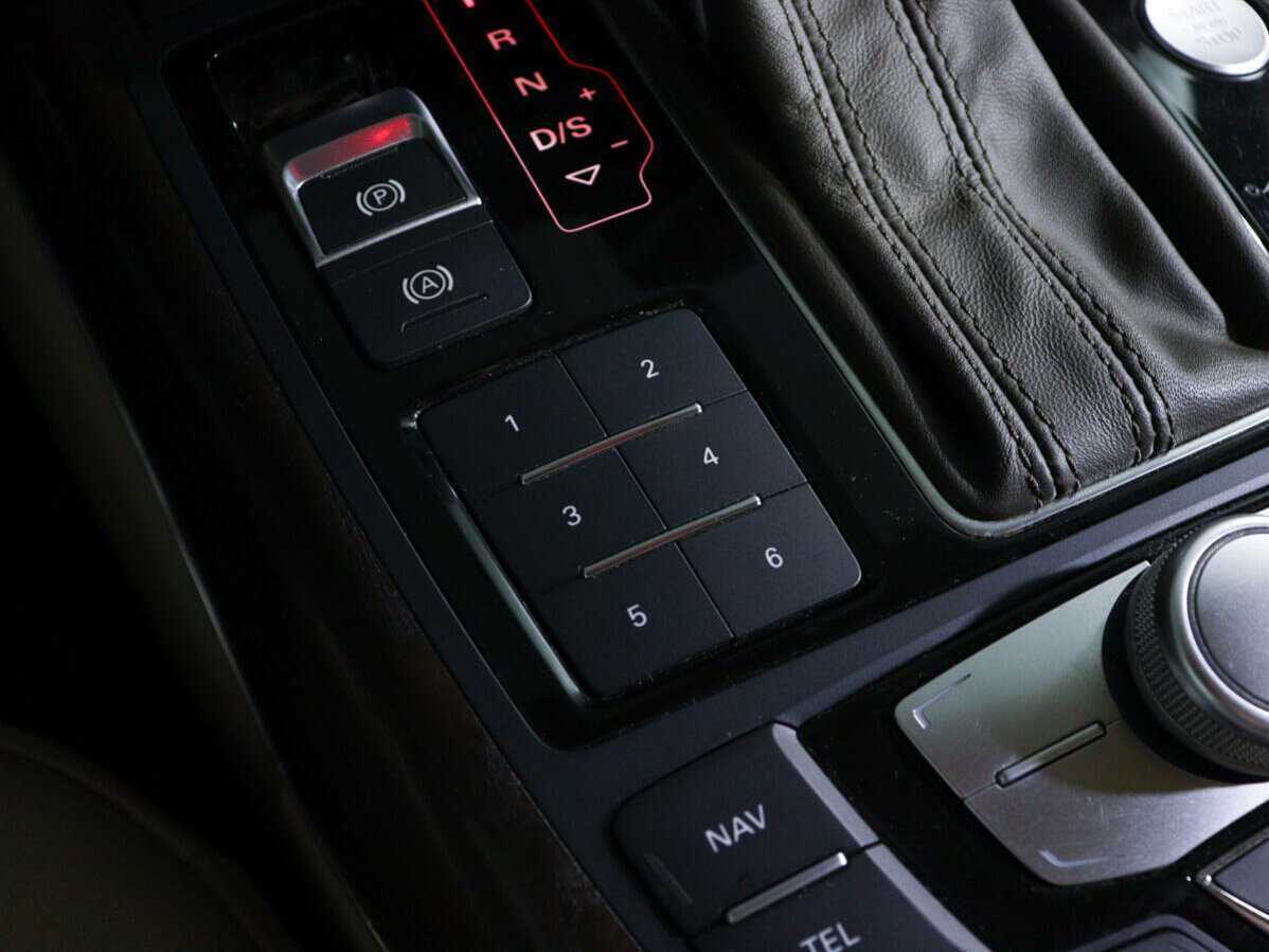 Ауди А6 б/у, 2016, Роботизированная. Фото: #17