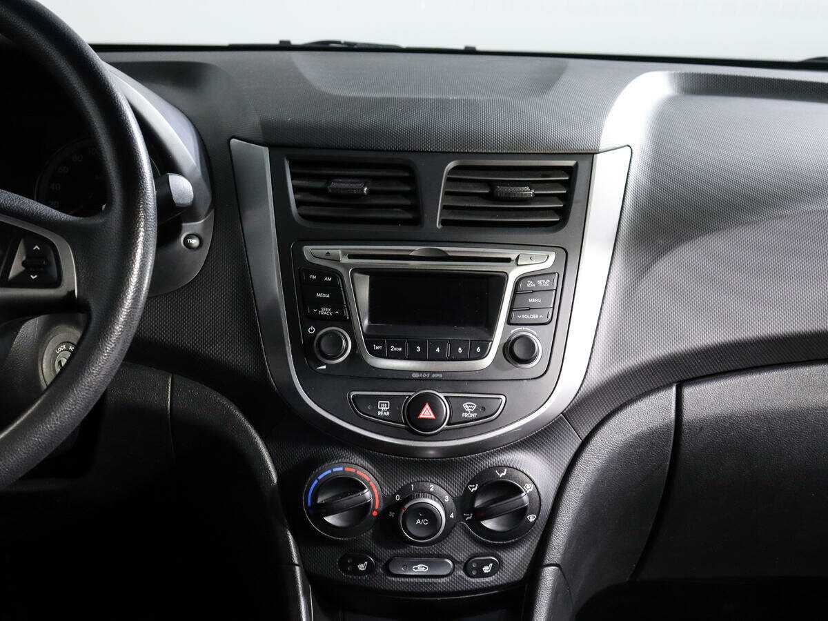 Хендай Солярис б/у, 2016, Механическая. Фото: #12