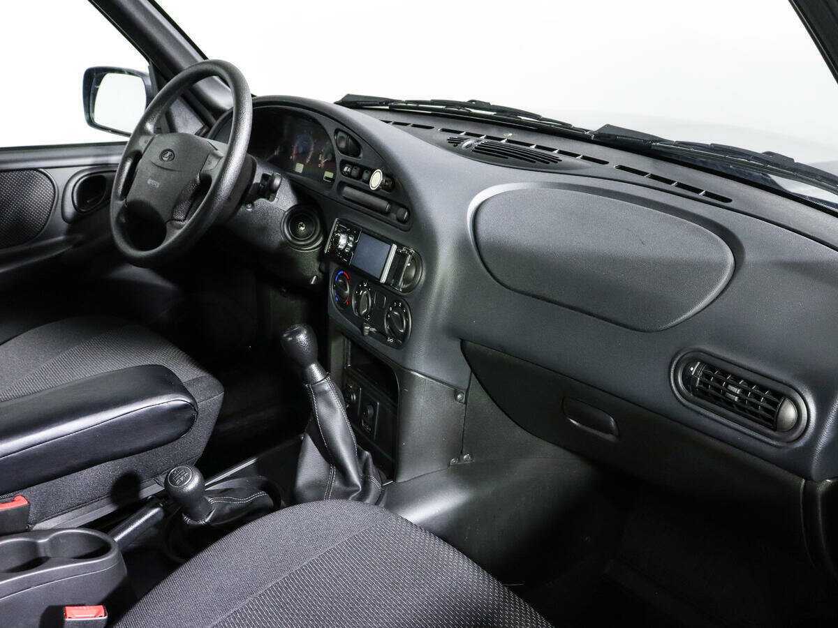 Лада (ВАЗ) Нива б/у, 2023, Механическая. Фото: #8