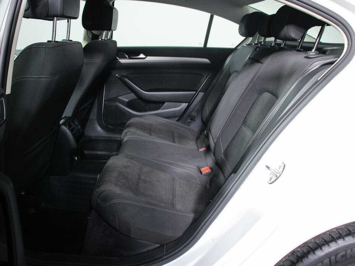 Фольксваген Пассат б/у, 2018, Роботизированная. Фото: #9