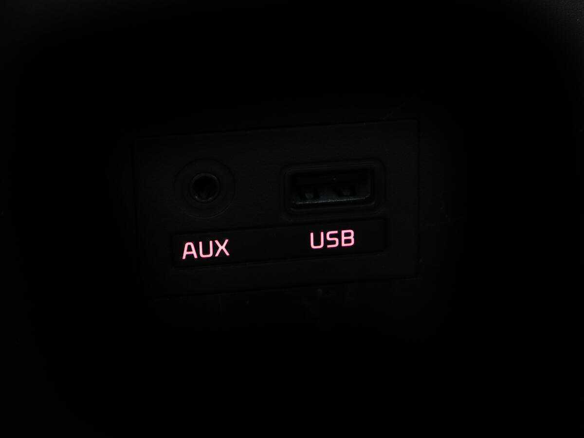 Киа Церато б/у, 2014, Механическая. Фото: #16