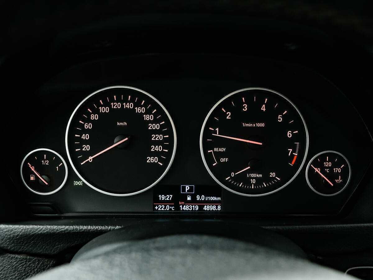 БМВ 3 серии б/у, 2013, Автоматическая. Фото: #9