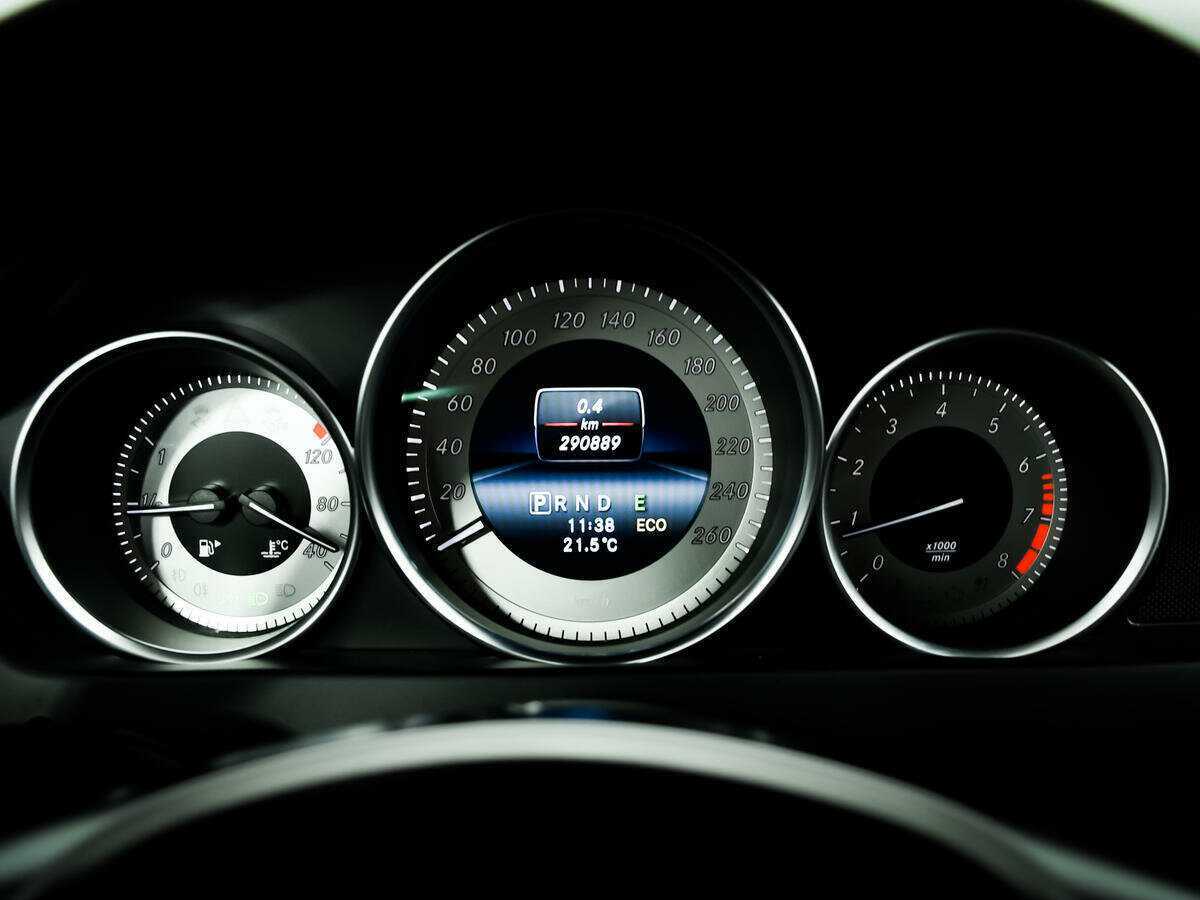 Мерседес-Бенц Ц-Класс б/у, 2013, Автоматическая. Фото: #9