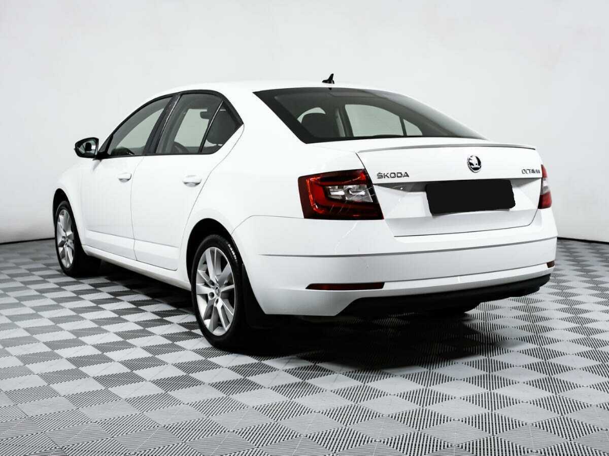 Шкода Октавия б/у, 2017, Роботизированная. Фото: #6
