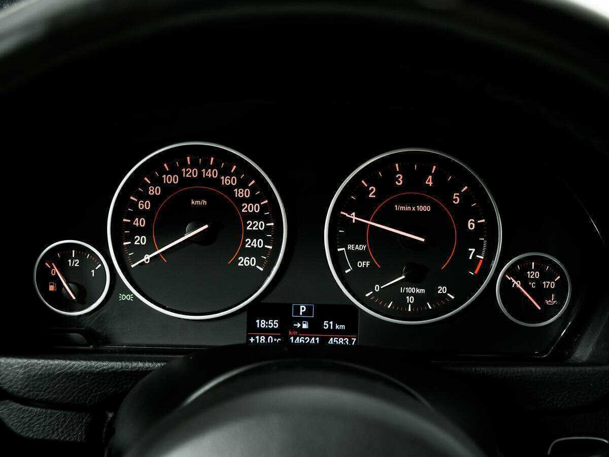 БМВ 3 серии б/у, 2016, Автоматическая. Фото: #9