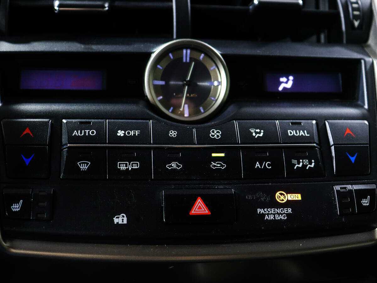 Лексус Н-Икс б/у, 2015, Вариатор. Фото: #13