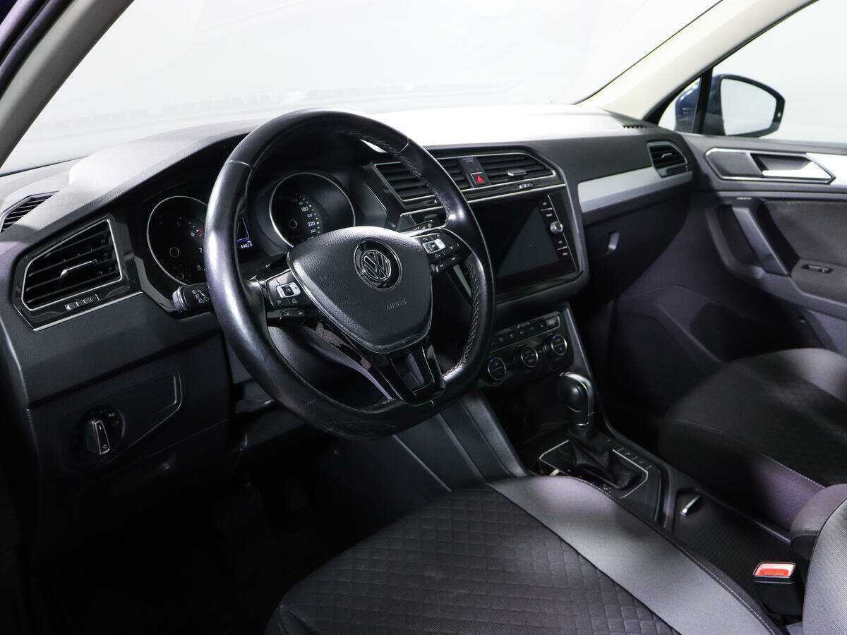 Фольксваген Тигуан б/у, 2017, Роботизированная. Фото: #11