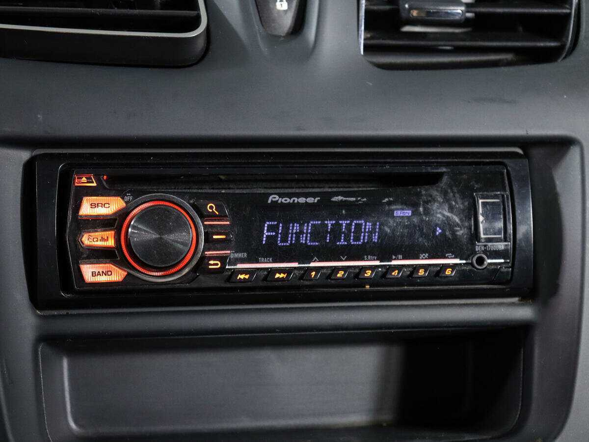 Рено Сандеро б/у, 2015, Механическая. Фото: #18