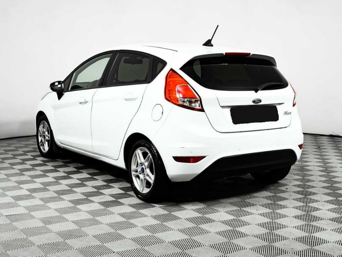 Форд Фиеста б/у, 2016, Роботизированная. Фото: #6