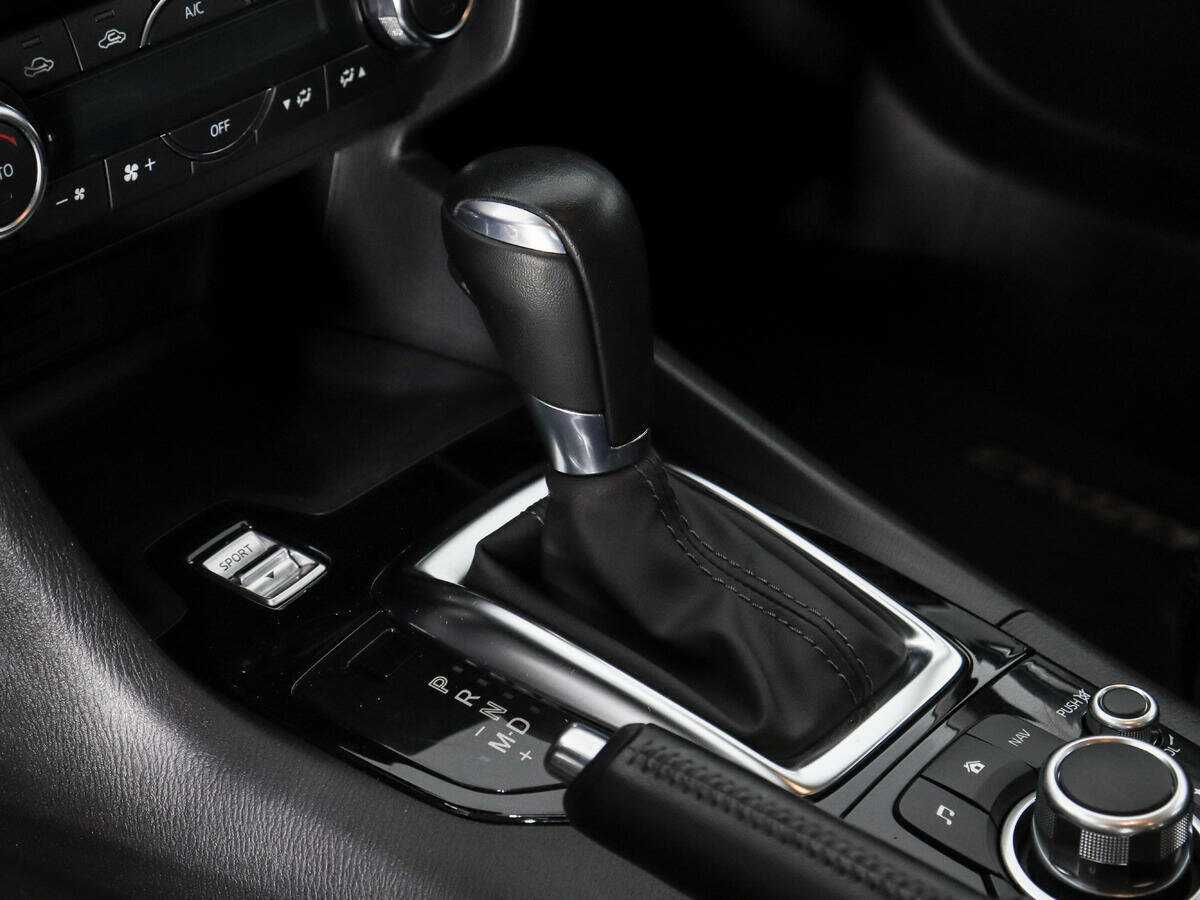 Мазда 3 б/у, 2016, Автоматическая. Фото: #9