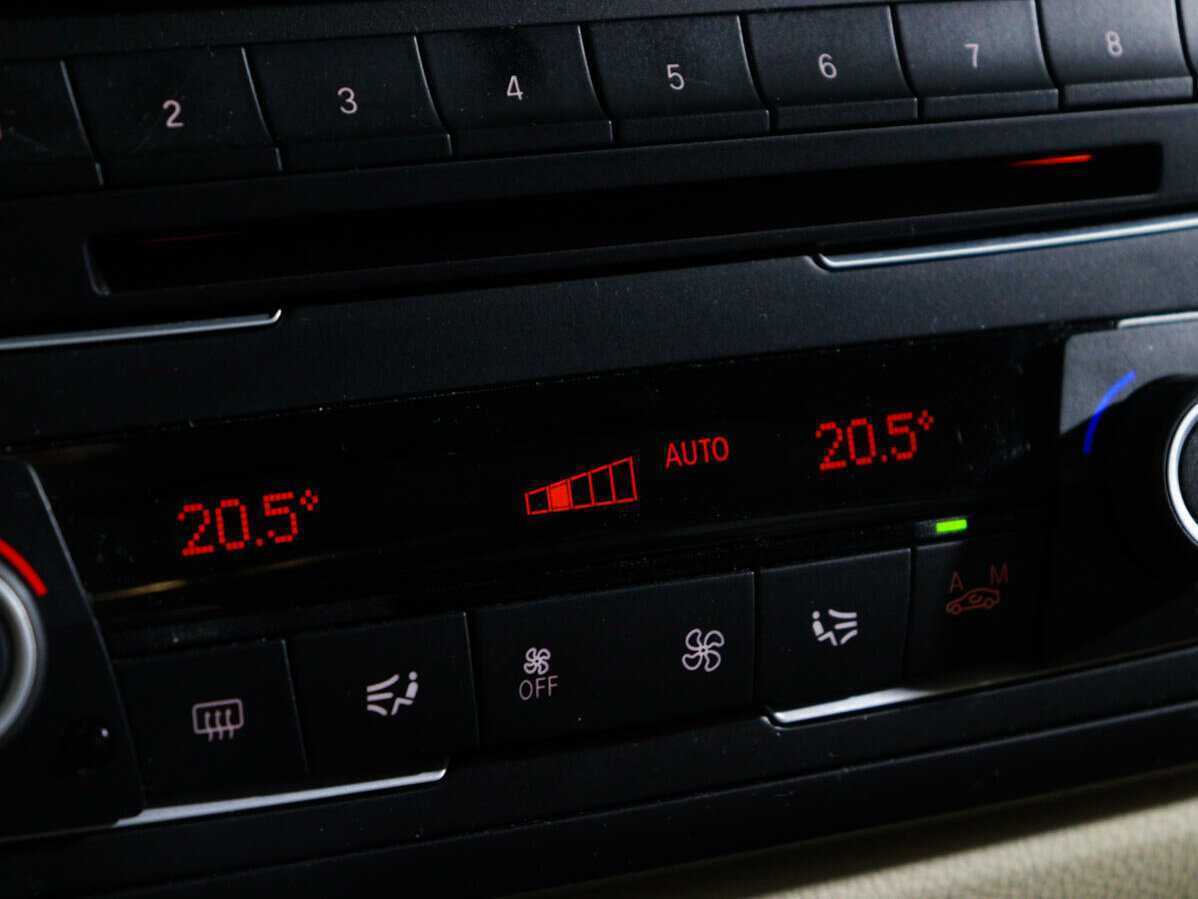 БМВ 3 серии б/у, 2013, Автоматическая. Фото: #31