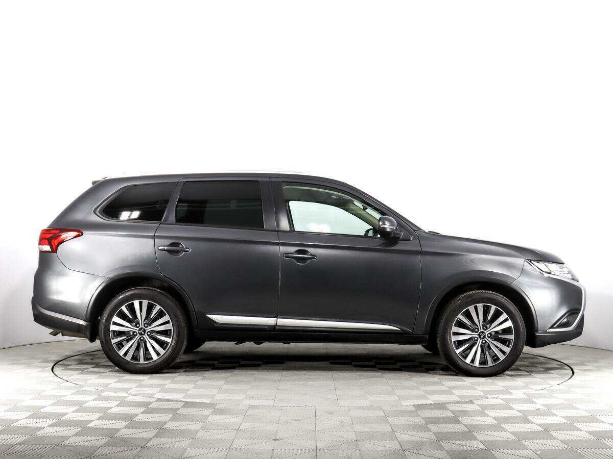 Митсубиши Оутлэндер б/у, 2019, Вариатор. Фото: #4