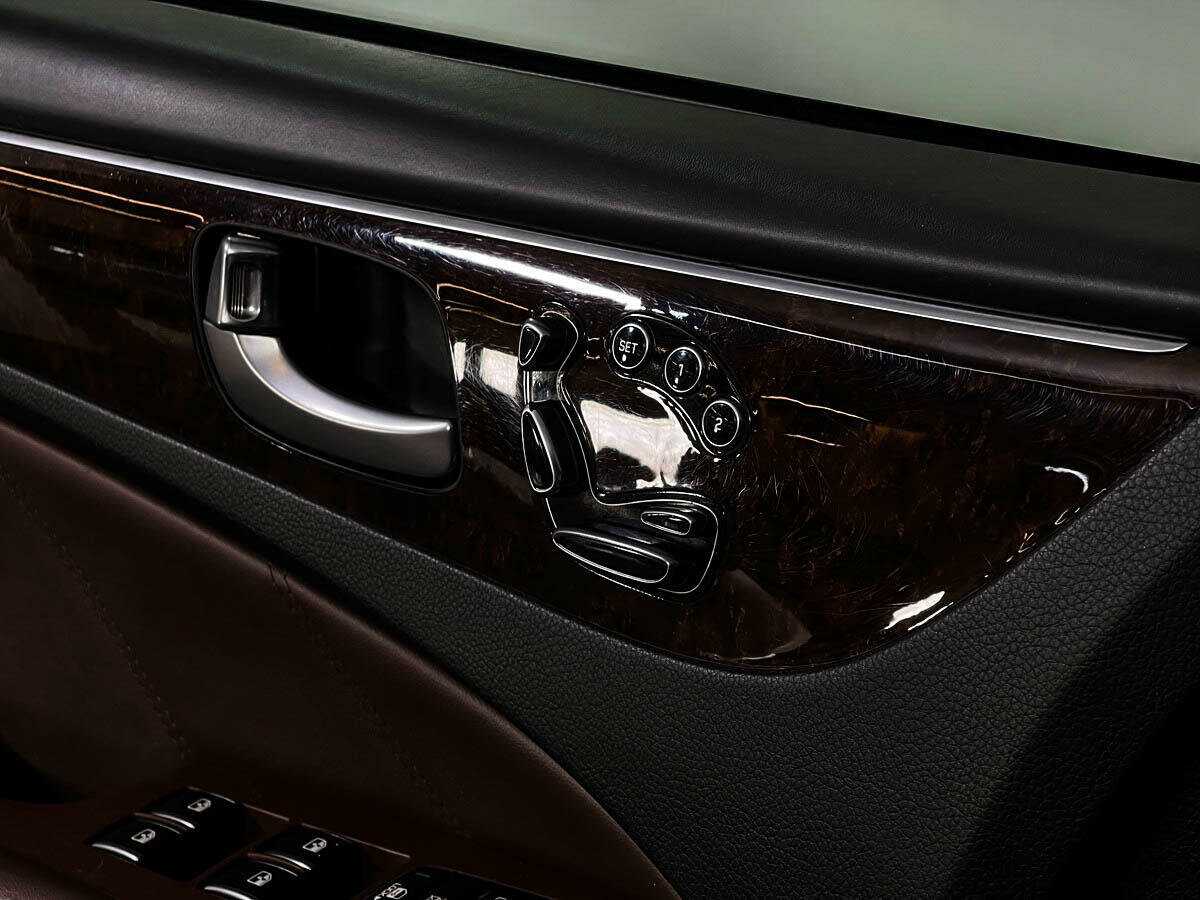 Хендай Экус б/у, 2014, Автоматическая. Фото: #13