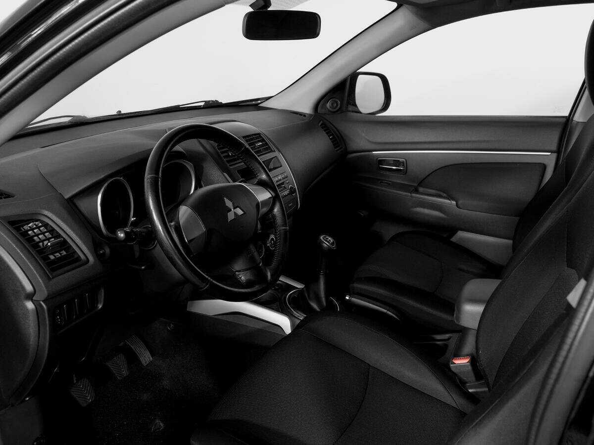 Митсубиши АС-Икс б/у, 2012, Механическая. Фото: #14